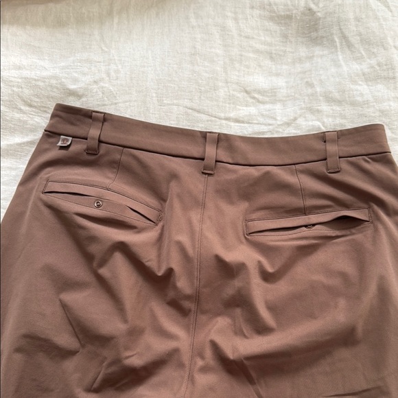 Men's Lululemon ABC pants - Picture 2 of 2